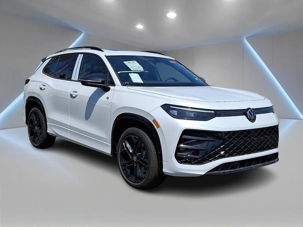 2026 Volkswagen Tiguan 2.0T SE R-Line Black in Opal White Pearl — front three-quarter view