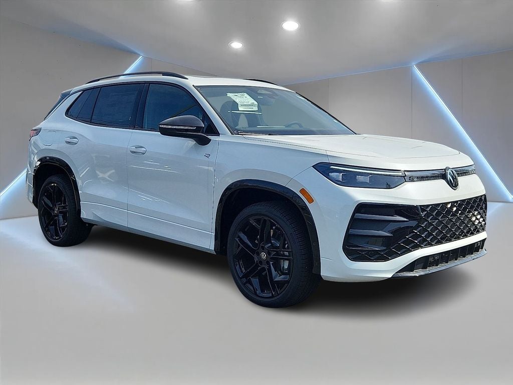 2026 Volkswagen Tiguan — side profile view